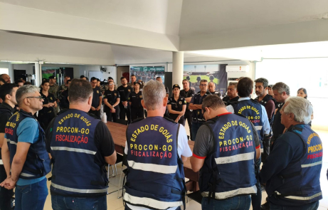 Operação conjunta autua distribuidoras por aumento injustificado em preços de combustível